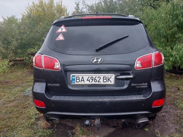 Хендай Санта Фе 2008 в Кропивницком (Кировограде) на Automoto.ua Черный Хендай Санта Фе, объемом двигателя 2.2 л и пробегом 280 тыс. км за 1800 $, фото 1 на Automoto.ua