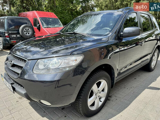 Черный Хендай Санта Фе, объемом двигателя 2.66 л и пробегом 323 тыс. км за 9500 $, фото 1 на Automoto.ua