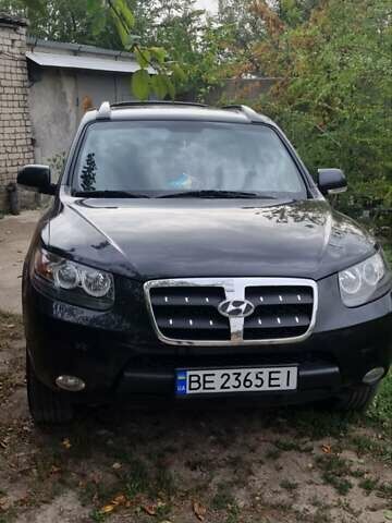 Черный Хендай Санта Фе, объемом двигателя 2.66 л и пробегом 141 тыс. км за 10600 $, фото 1 на Automoto.ua