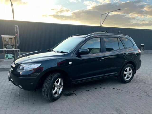 Черный Хендай Санта Фе, объемом двигателя 2.2 л и пробегом 133 тыс. км за 3500 $, фото 1 на Automoto.ua