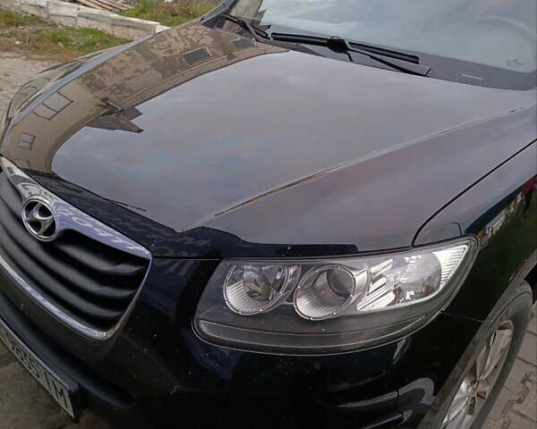 Черный Хендай Санта Фе, объемом двигателя 2.2 л и пробегом 250 тыс. км за 12900 $, фото 1 на Automoto.ua