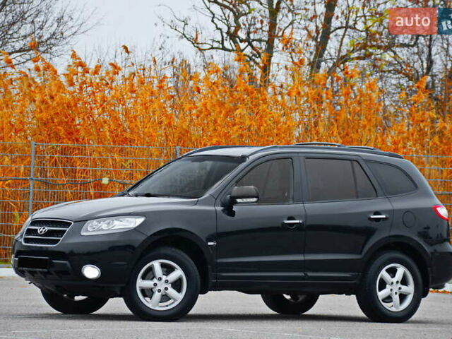 Черный Хендай Санта Фе, объемом двигателя 2.2 л и пробегом 112 тыс. км за 12300 $, фото 1 на Automoto.ua