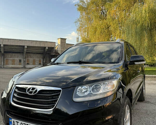 Черный Хендай Санта Фе, объемом двигателя 2.2 л и пробегом 257 тыс. км за 12300 $, фото 1 на Automoto.ua