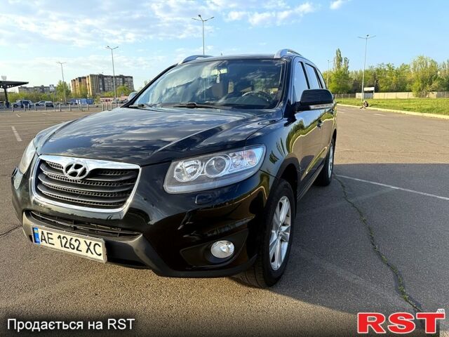 Чорний Хендай Санта Фе, об'ємом двигуна 2.2 л та пробігом 217 тис. км за 12400 $, фото 1 на Automoto.ua