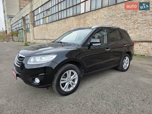 Черный Хендай Санта Фе, объемом двигателя 2.2 л и пробегом 232 тыс. км за 15099 $, фото 1 на Automoto.ua