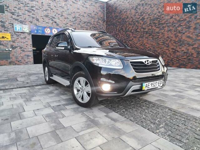 Чорний Хендай Санта Фе, об'ємом двигуна 2.36 л та пробігом 131 тис. км за 12600 $, фото 1 на Automoto.ua