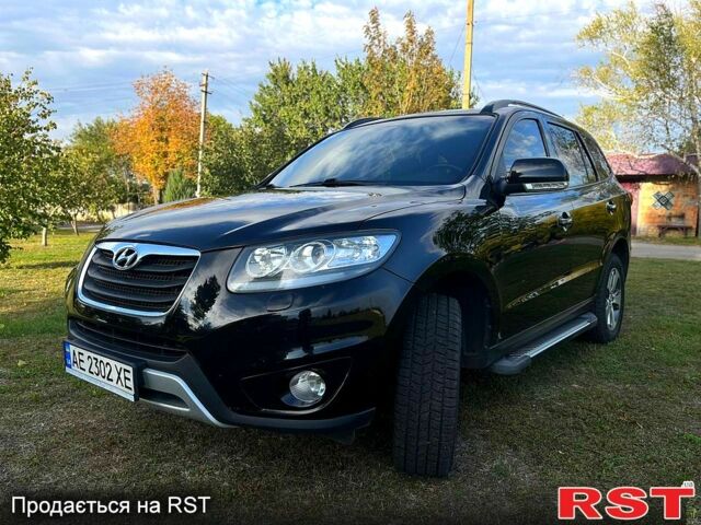 Черный Хендай Санта Фе, объемом двигателя 2.2 л и пробегом 250 тыс. км за 14500 $, фото 1 на Automoto.ua