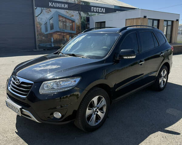 Хендай Санта Фе 2012 в Киеве на Automoto.ua Черный Хендай Санта Фе, объемом двигателя 2.2 л и пробегом 195 тыс. км за 14800 $, фото 1 на Automoto.ua
