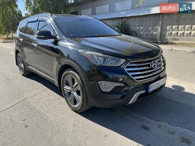 Черный Хендай Санта Фе, объемом двигателя 3.34 л и пробегом 171 тыс. км за 17400 $, фото 1 на Automoto.ua