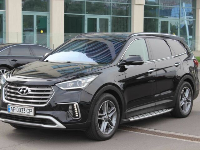 Черный Хендай Санта Фе, объемом двигателя 2.2 л и пробегом 115 тыс. км за 23999 $, фото 1 на Automoto.ua