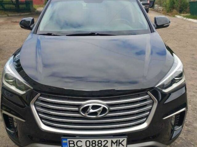 Черный Хендай Санта Фе, объемом двигателя 3.3 л и пробегом 32 тыс. км за 17500 $, фото 1 на Automoto.ua