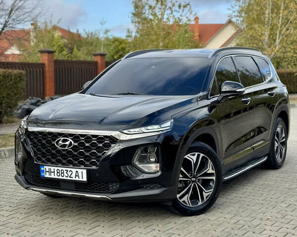 Черный Хендай Санта Фе, объемом двигателя 2 л и пробегом 102 тыс. км за 26999 $, фото 1 на Automoto.ua