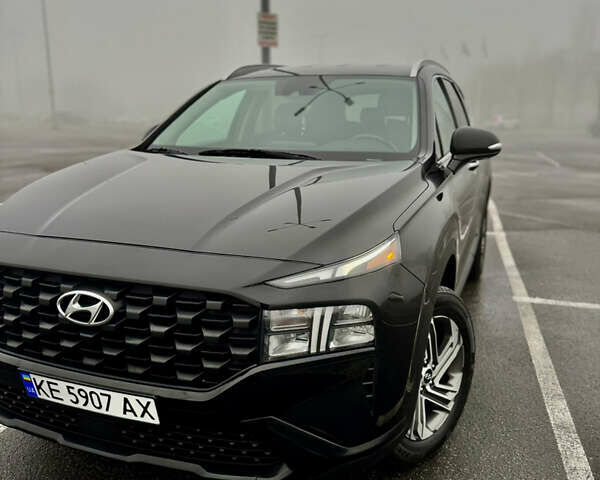 Черный Хендай Санта Фе, объемом двигателя 2.5 л и пробегом 101 тыс. км за 31500 $, фото 1 на Automoto.ua