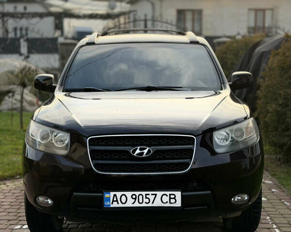 Фиолетовый Хендай Санта Фе, объемом двигателя 2.19 л и пробегом 331 тыс. км за 8600 $, фото 1 на Automoto.ua