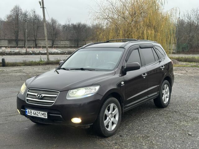 Коричневый Хендай Санта Фе, объемом двигателя 2.2 л и пробегом 160 тыс. км за 9300 $, фото 1 на Automoto.ua