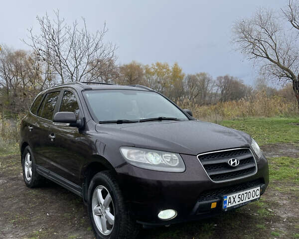 Коричневий Хендай Санта Фе, об'ємом двигуна 2.2 л та пробігом 295 тис. км за 8500 $, фото 1 на Automoto.ua