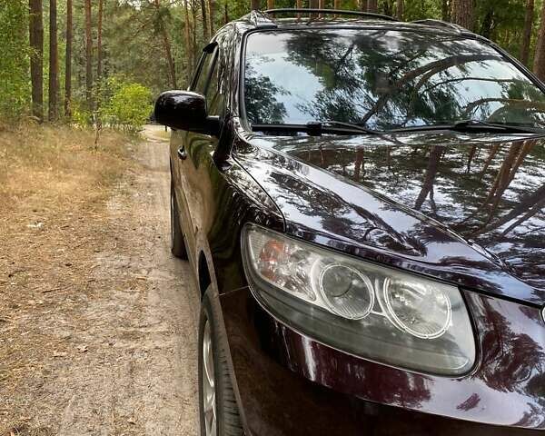 Коричневый Хендай Санта Фе, объемом двигателя 2.66 л и пробегом 200 тыс. км за 9200 $, фото 1 на Automoto.ua