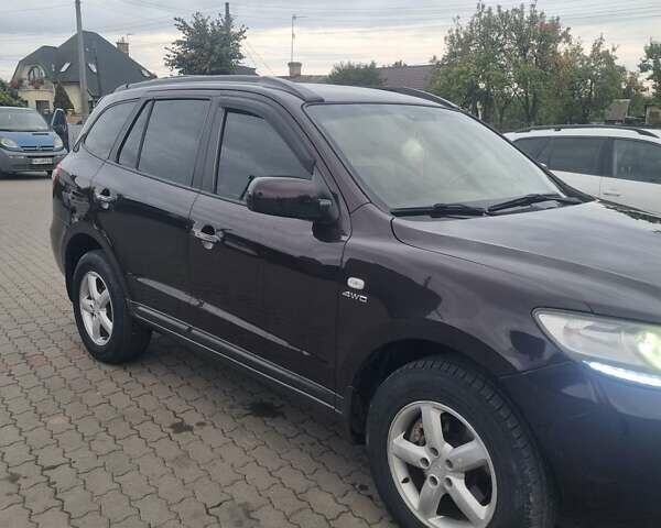 Коричневый Хендай Санта Фе, объемом двигателя 2.2 л и пробегом 336 тыс. км за 7900 $, фото 1 на Automoto.ua