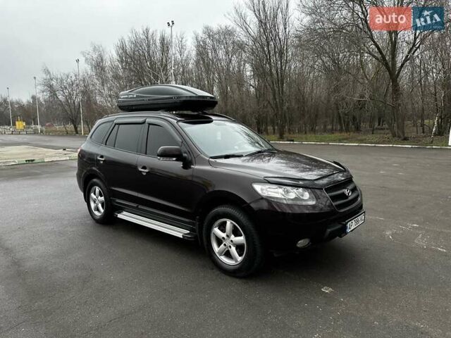 Коричневый Хендай Санта Фе, объемом двигателя 2.66 л и пробегом 190 тыс. км за 9999 $, фото 1 на Automoto.ua