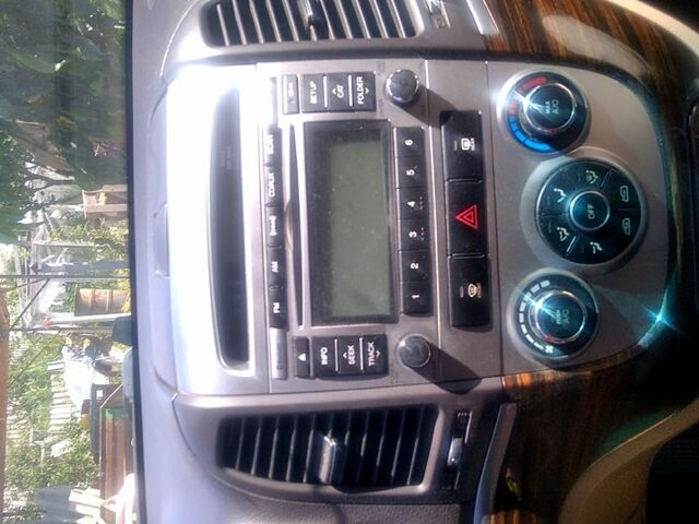 Хендай Санта Фе 2011 в Киеве на Automoto.ua Коричневый Хендай Санта Фе, объемом двигателя 2.4 л и пробегом 267 тыс. км за 11500 $, фото 1 на Automoto.ua