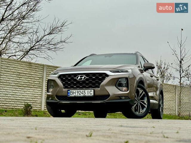 Коричневый Хендай Санта Фе, объемом двигателя 2.2 л и пробегом 61 тыс. км за 37000 $, фото 1 на Automoto.ua