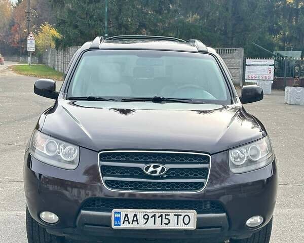 Красный Хендай Санта Фе, объемом двигателя 2.19 л и пробегом 182 тыс. км за 9800 $, фото 1 на Automoto.ua