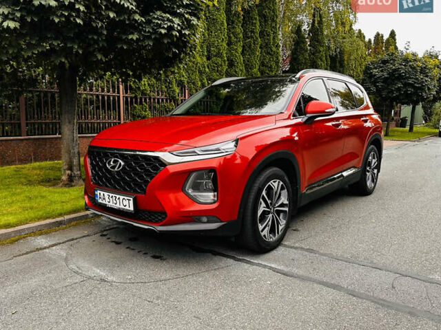 Красный Хендай Санта Фе, объемом двигателя 2.2 л и пробегом 127 тыс. км за 31000 $, фото 1 на Automoto.ua