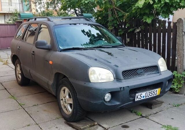 Хендай Санта Фе, объемом двигателя 2 л и пробегом 236 тыс. км за 3200 $, фото 1 на Automoto.ua