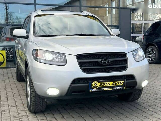 Хендай Санта Фе, объемом двигателя 2.2 л и пробегом 253 тыс. км за 11500 $, фото 1 на Automoto.ua