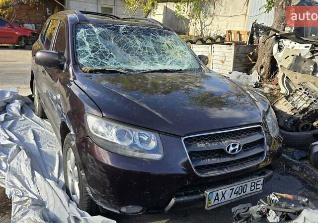 Хендай Санта Фе, объемом двигателя 0 л и пробегом 214 тыс. км за 3200 $, фото 1 на Automoto.ua