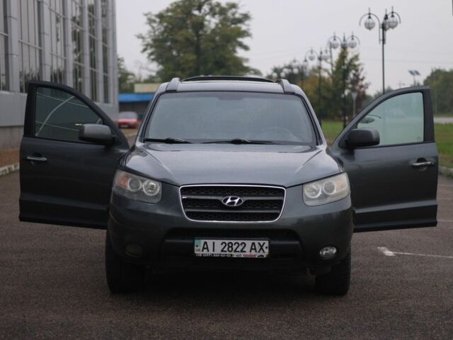 Сірий Хендай Санта Фе, об'ємом двигуна 0 л та пробігом 273 тис. км за 8500 $, фото 1 на Automoto.ua