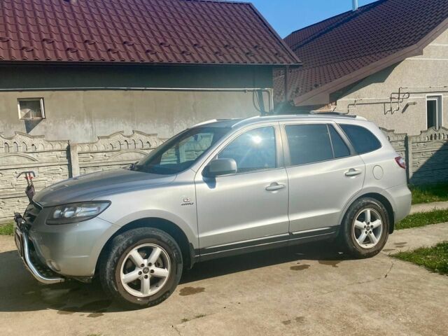 Серый Хендай Санта Фе, объемом двигателя 2.2 л и пробегом 3 тыс. км за 11000 $, фото 1 на Automoto.ua