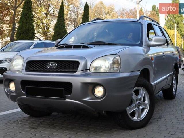 Сірий Хендай Санта Фе, об'ємом двигуна 2 л та пробігом 238 тис. км за 5800 $, фото 1 на Automoto.ua