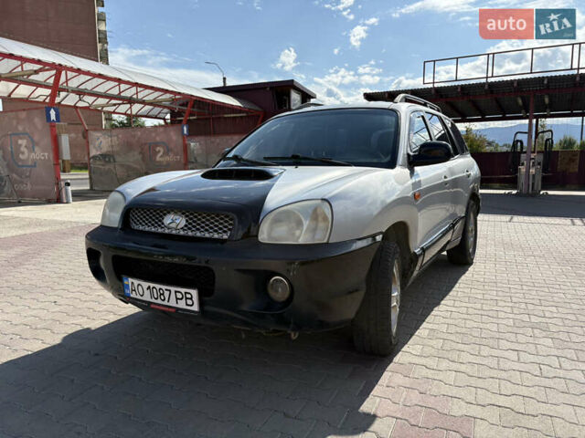 Сірий Хендай Санта Фе, об'ємом двигуна 2 л та пробігом 360 тис. км за 4498 $, фото 1 на Automoto.ua