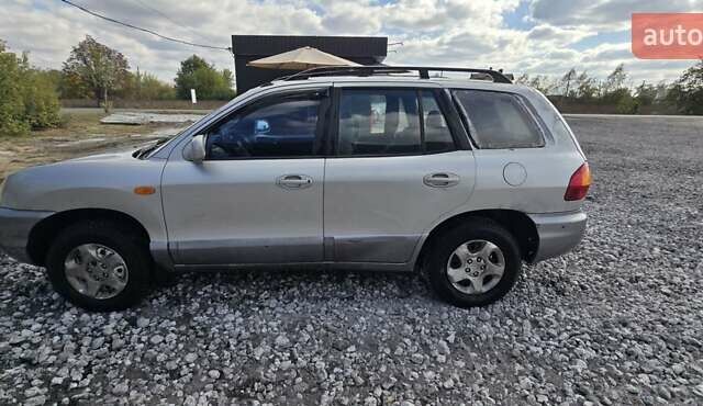 Сірий Хендай Санта Фе, об'ємом двигуна 2.4 л та пробігом 359 тис. км за 3200 $, фото 1 на Automoto.ua