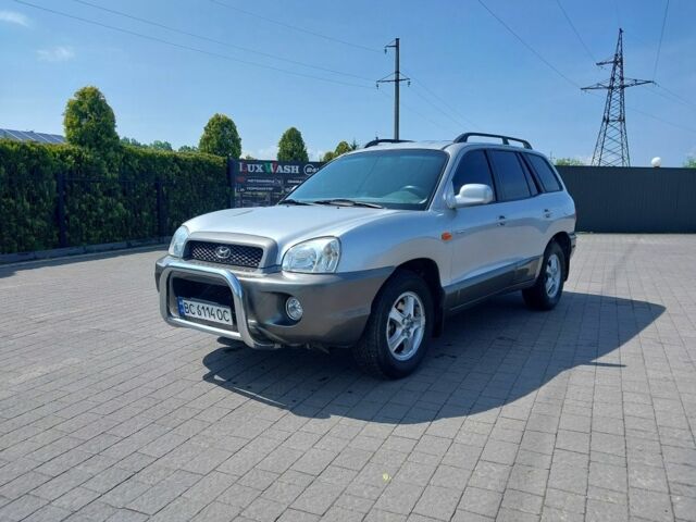 Сірий Хендай Санта Фе, об'ємом двигуна 2 л та пробігом 250 тис. км за 5950 $, фото 1 на Automoto.ua