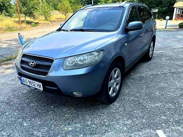 Серый Хендай Санта Фе, объемом двигателя 2.2 л и пробегом 0 тыс. км за 7000 $, фото 1 на Automoto.ua