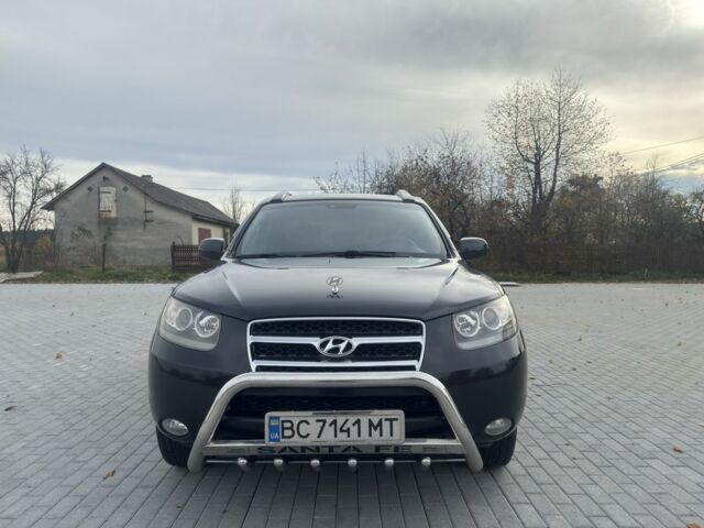 Серый Хендай Санта Фе, объемом двигателя 2.2 л и пробегом 288 тыс. км за 9100 $, фото 1 на Automoto.ua