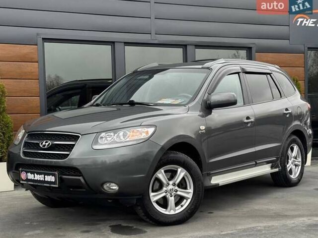 Сірий Хендай Санта Фе, об'ємом двигуна 2.19 л та пробігом 284 тис. км за 8400 $, фото 1 на Automoto.ua