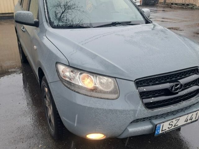 Сірий Хендай Санта Фе, об'ємом двигуна 2.2 л та пробігом 253 тис. км за 5200 $, фото 1 на Automoto.ua