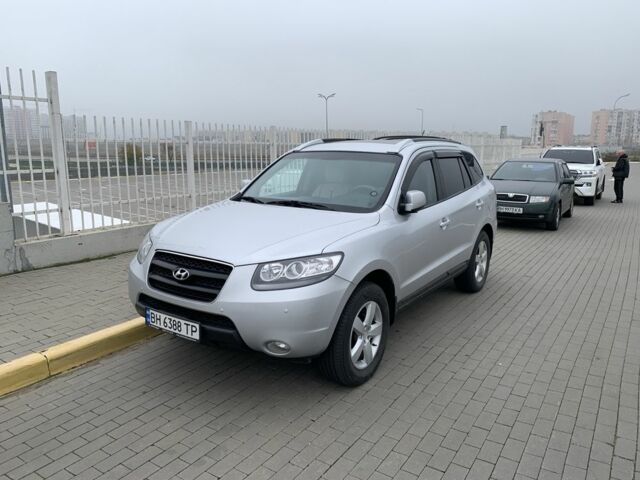 Сірий Хендай Санта Фе, об'ємом двигуна 2.7 л та пробігом 90 тис. км за 13300 $, фото 1 на Automoto.ua