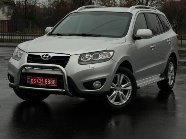 Серый Хендай Санта Фе, объемом двигателя 2.2 л и пробегом 260 тыс. км за 11800 $, фото 1 на Automoto.ua