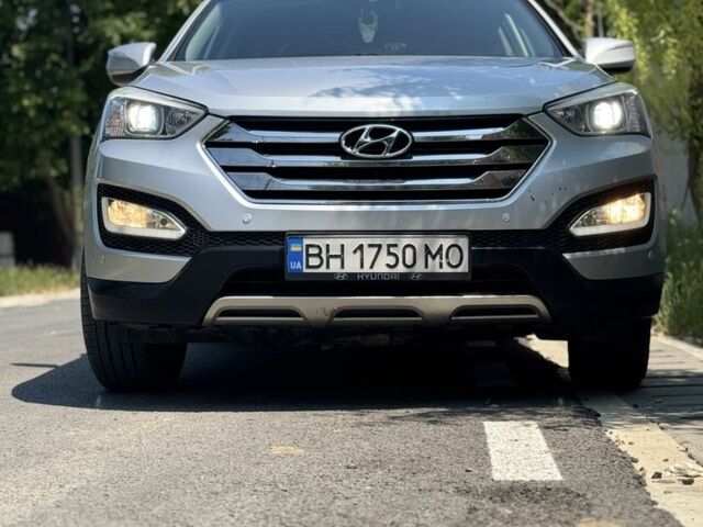 Сірий Хендай Санта Фе, об'ємом двигуна 2.4 л та пробігом 156 тис. км за 10350 $, фото 1 на Automoto.ua