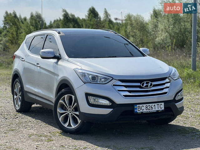 Сірий Хендай Санта Фе, об'ємом двигуна 2 л та пробігом 209 тис. км за 17900 $, фото 1 на Automoto.ua