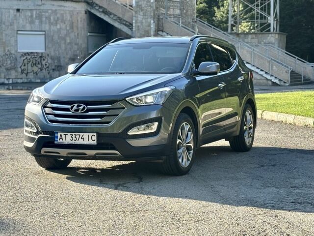 Серый Хендай Санта Фе, объемом двигателя 2 л и пробегом 228 тыс. км за 16400 $, фото 1 на Automoto.ua