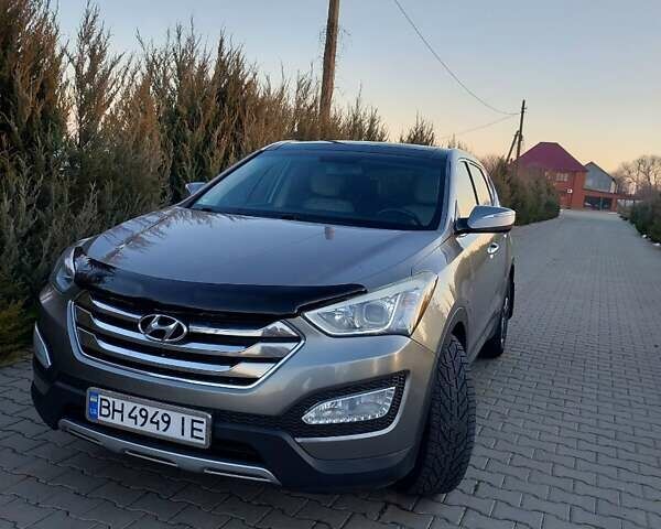Сірий Хендай Санта Фе, об'ємом двигуна 2 л та пробігом 161 тис. км за 16500 $, фото 1 на Automoto.ua