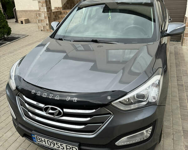 Серый Хендай Санта Фе, объемом двигателя 2.2 л и пробегом 190 тыс. км за 19500 $, фото 1 на Automoto.ua