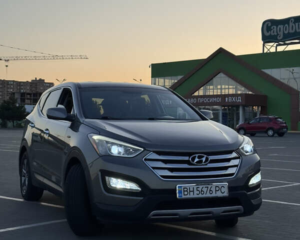 Серый Хендай Санта Фе, объемом двигателя 2.36 л и пробегом 110 тыс. км за 14200 $, фото 1 на Automoto.ua