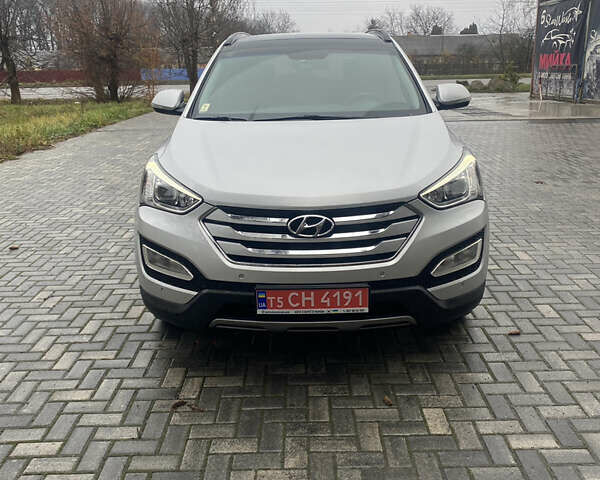 Серый Хендай Санта Фе, объемом двигателя 2 л и пробегом 173 тыс. км за 18200 $, фото 1 на Automoto.ua