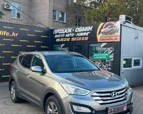Хендай Санта Фе 2015 в Кривом Роге на Automoto.ua Серый Хендай Санта Фе, объемом двигателя 2.36 л и пробегом 159 тыс. км за 14500 $, фото 1 на Automoto.ua
